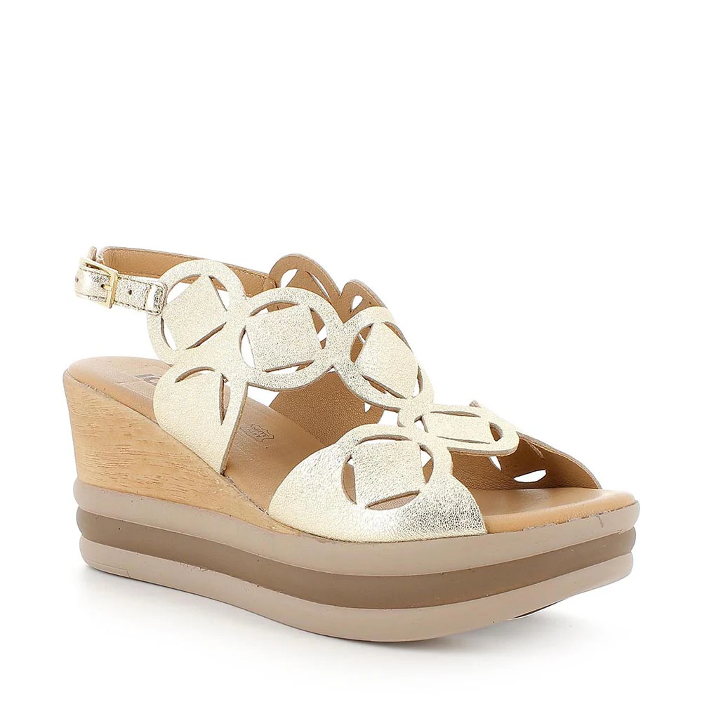 Igi&co Sandalo con zeppa maxi in pelle laminata - oro e marrone