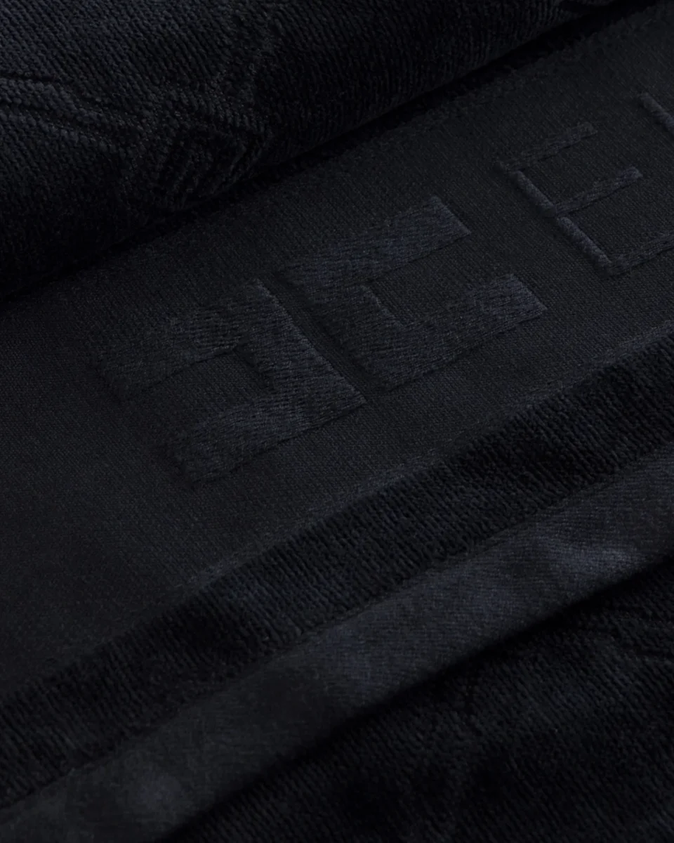 Telo mare in spugna jacquard con logo - immagine 3