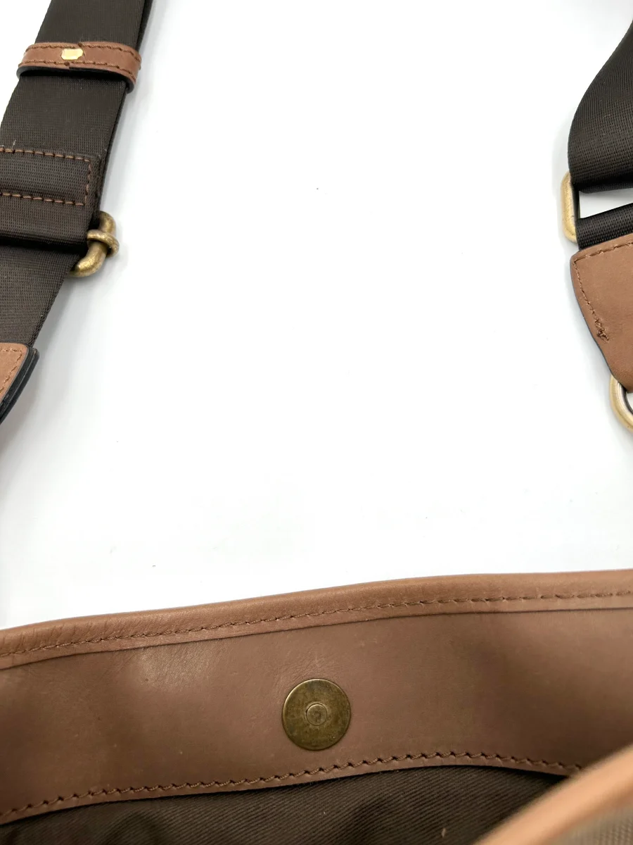 Cesare Paciotti 4US Borsello uomo piatto Nylon e vera pelle - marrone chiaro - immagine 4