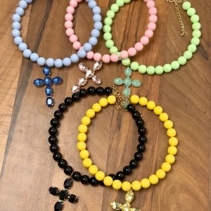 Collana croce e perle - 5 colori