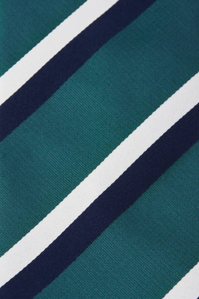 Cravatta In Pura Seta Di Como Regimental Verde/Blu/Bianco - immagine 3