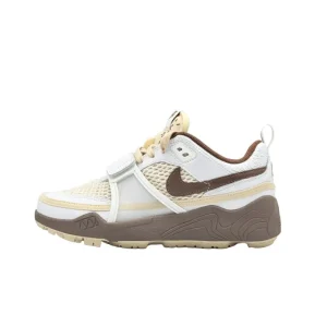Nike Zoom Field Jaxx Travis Scott Light Chocolate