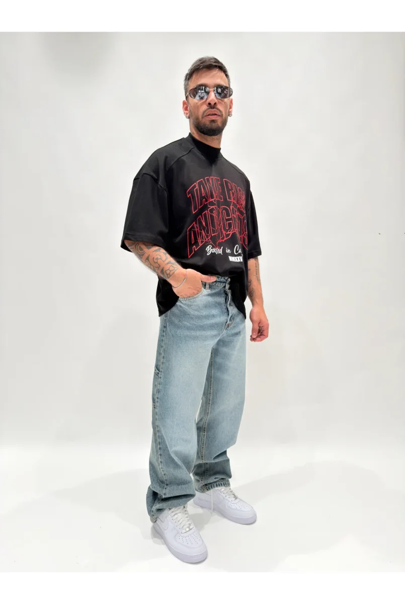 T-shirt TAKE - immagine 4