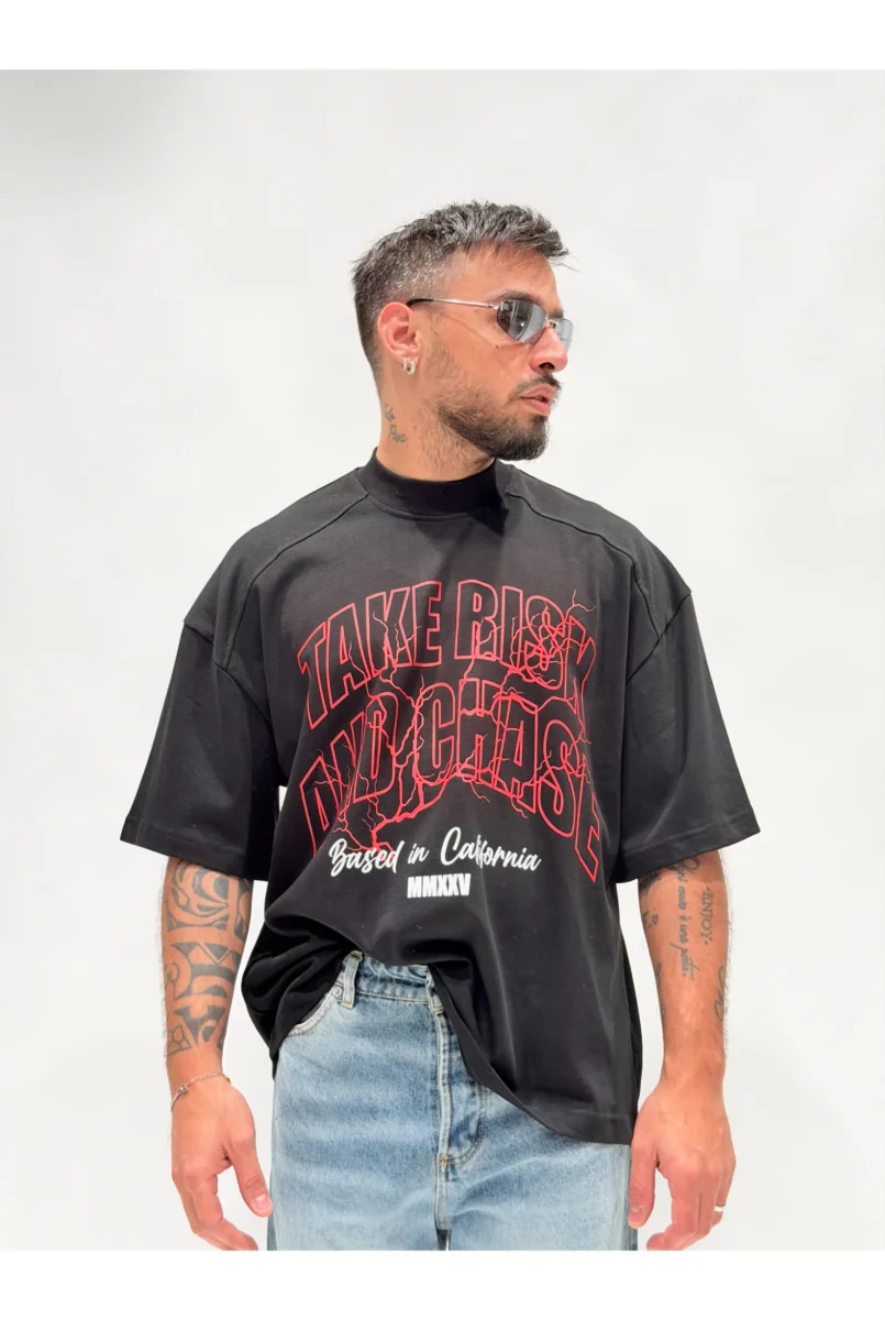 T-shirt TAKE - immagine 3