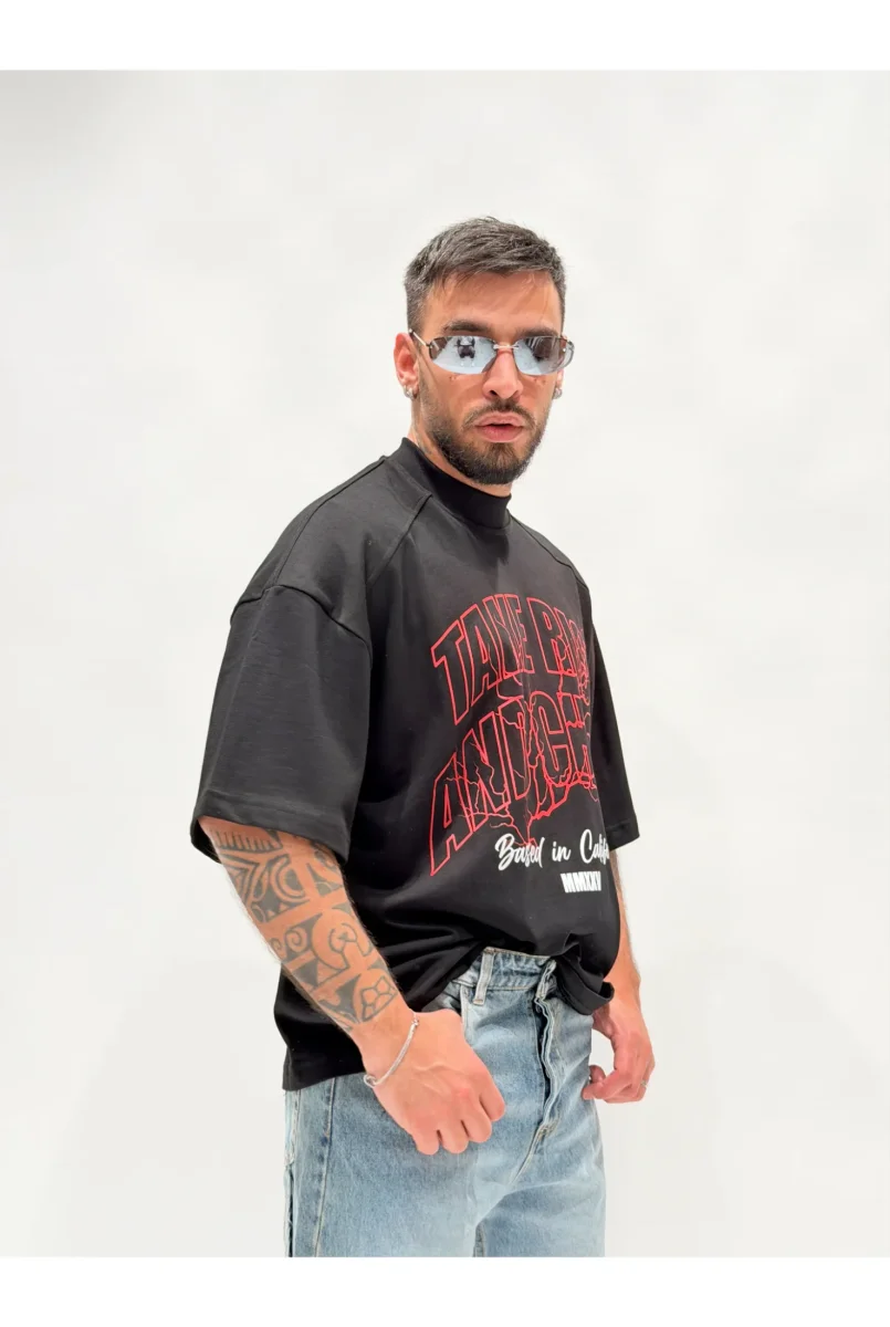 T-shirt TAKE - immagine 5