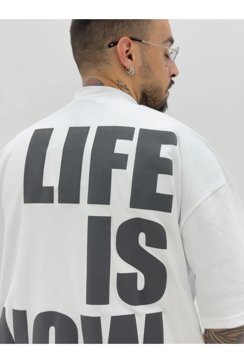 T-shirt PRESENT DAY x ANDERS '' LIFE IS NOW '' - immagine 7