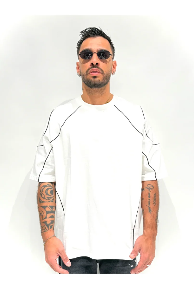 T-shirt PRESENT DAY contrast - immagine 2