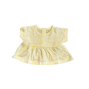 Tshirt Aventiquattrore a righe bianche e gialle con balze e bottoncini sul retro