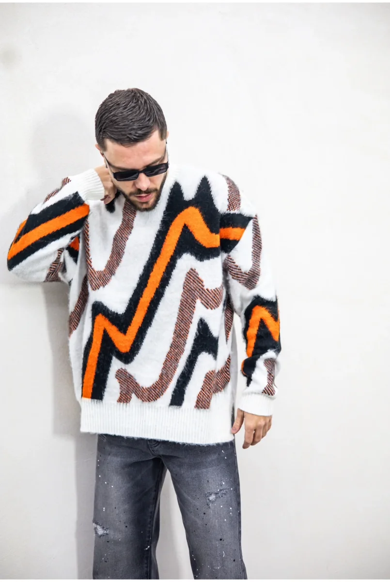 Maglione Tokyo fantasy 3 colori - immagine 7