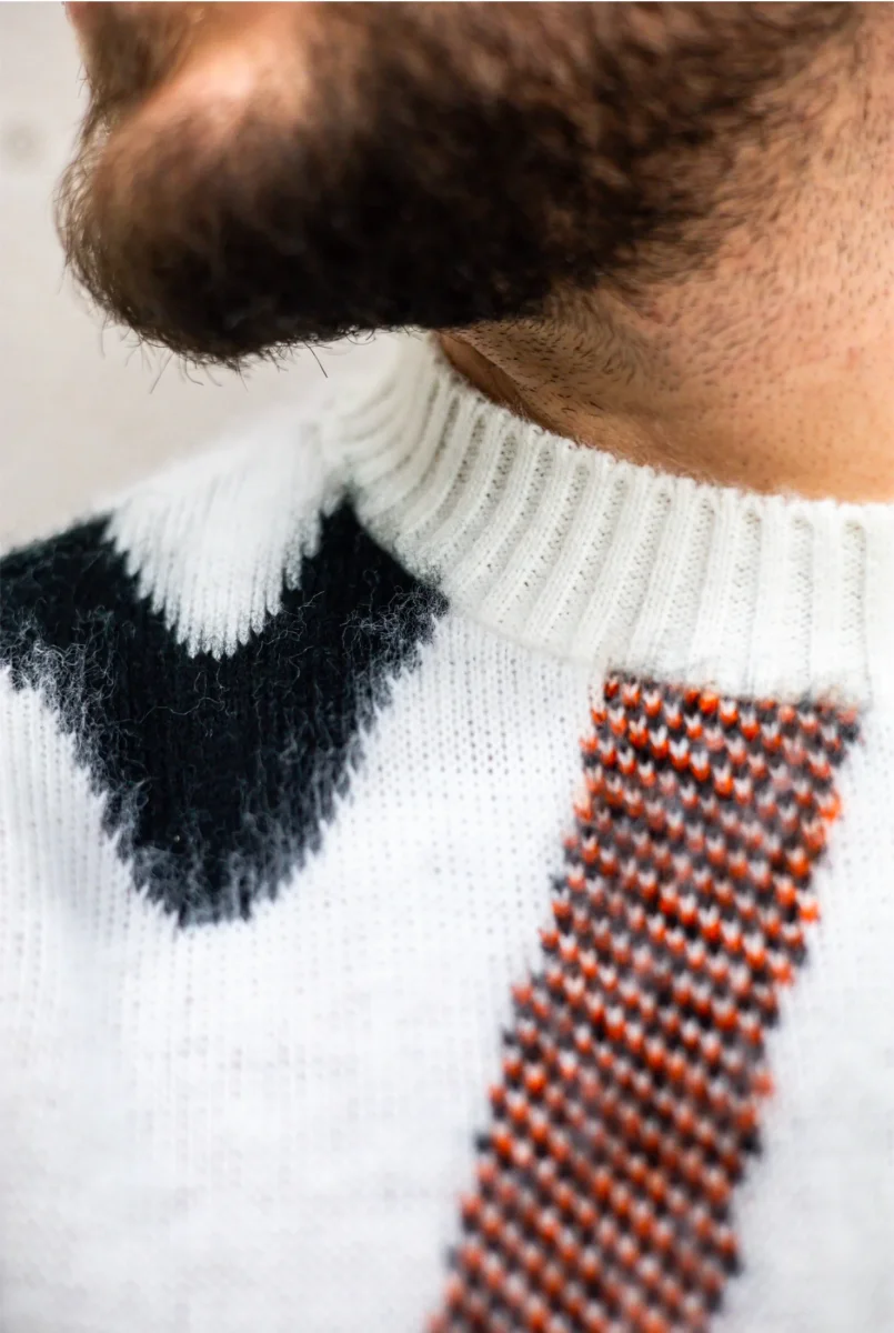 Maglione Tokyo fantasy 3 colori - immagine 5