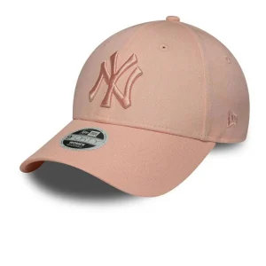 90FORTY New York Yankees MLB League Essential