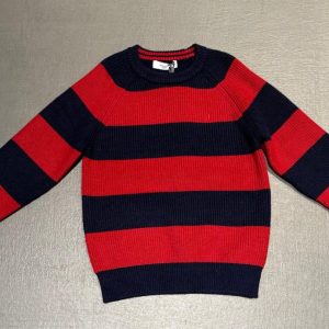 Maglione jeckerson a righe blu e rosse